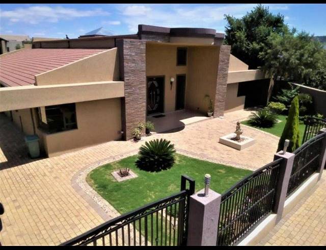 3 BEDROOM HOUSE FOR SALE IN MEYERSDAL